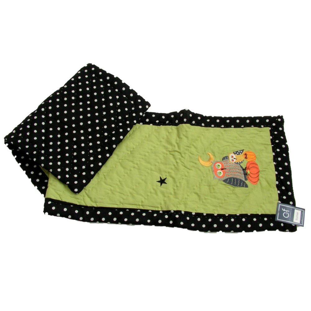 NWT Hootenanny Owls Table Runner Quilted